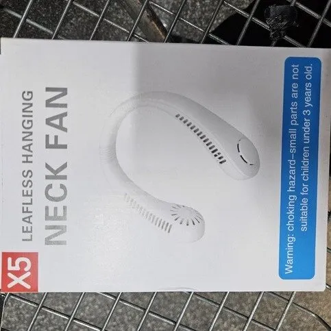 Leaflets Hanging Neck Fan