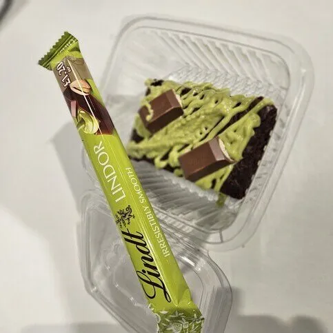Limited edition Lindt Pistachio Brownie